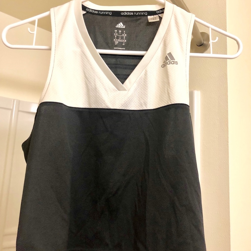 Adidas black and white cropped tank top